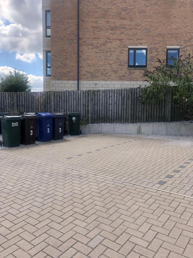 Barber House, Hoyland With Two Allocated Parking Spaces Экстерьер фото