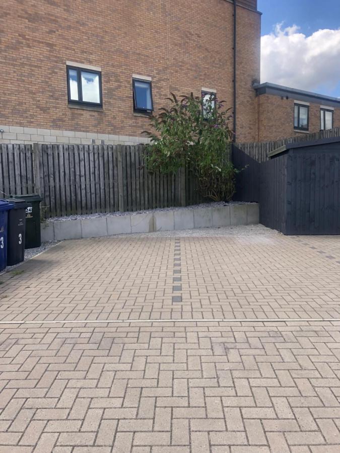 Barber House, Hoyland With Two Allocated Parking Spaces Экстерьер фото